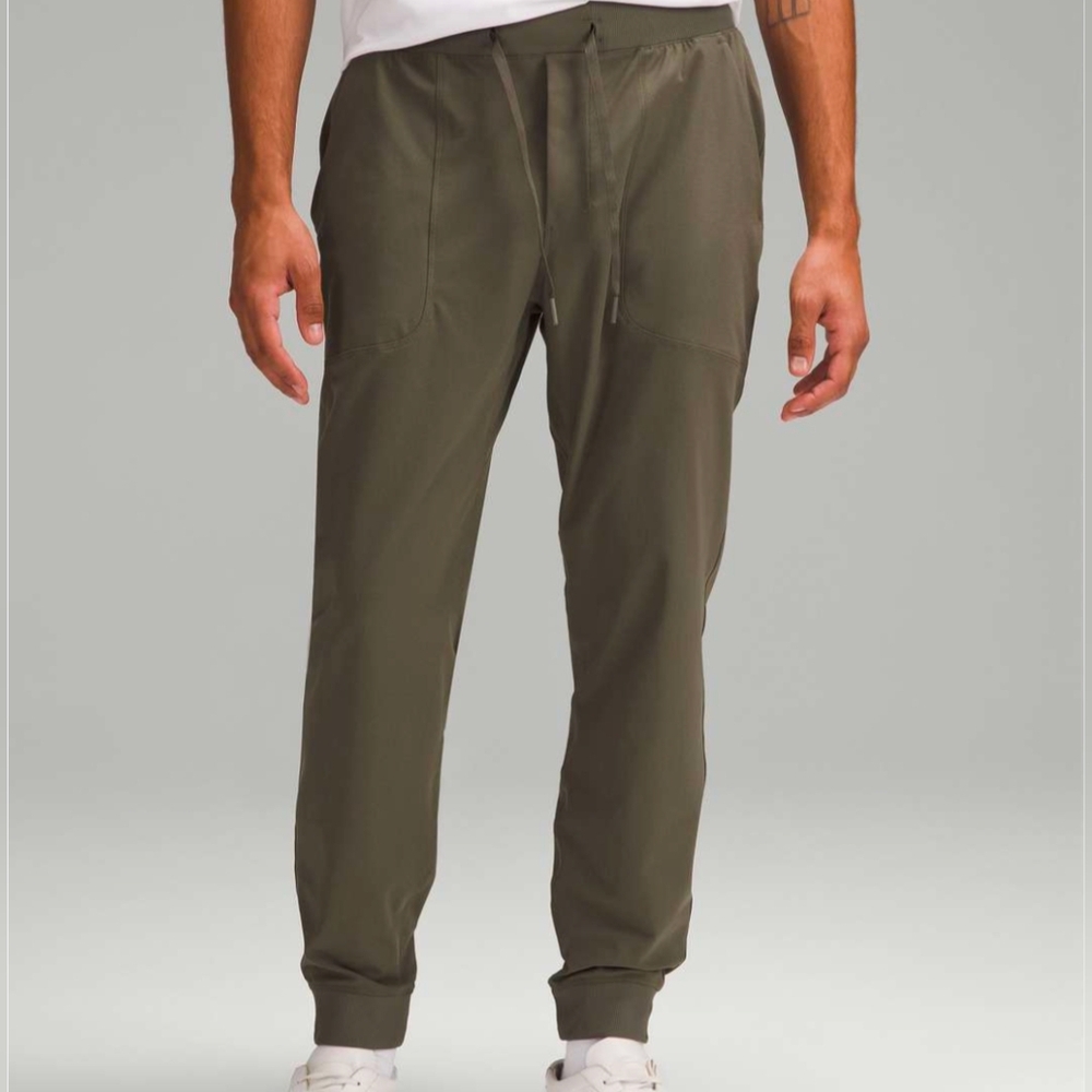 lululemon athletica Men's Olive Green Joggers